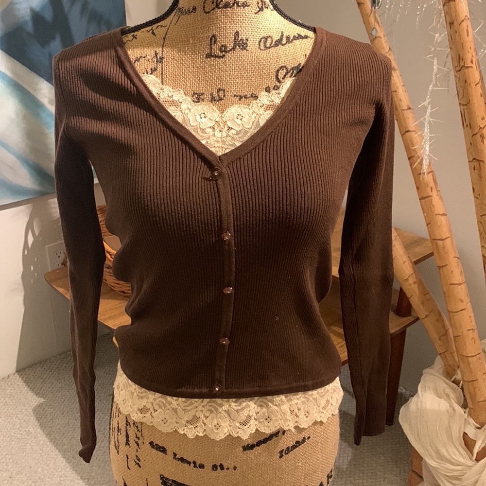 August Silk S brown sweater with lace